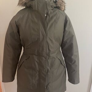 The North Face Women's Olive Puffer Coat with Faux Fur Hood. Never worn.